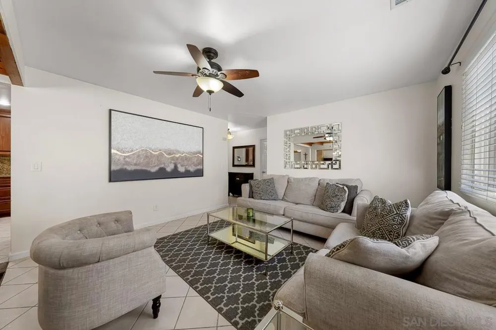 922 Denise Ln El Cajon, CA 92020