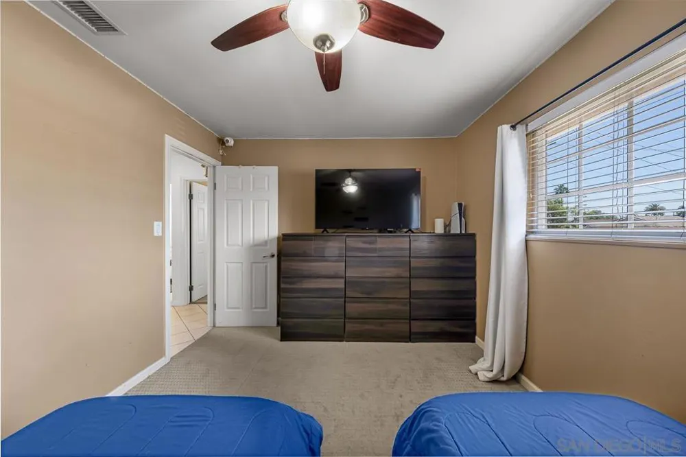 922 Denise Ln El Cajon, CA 92020