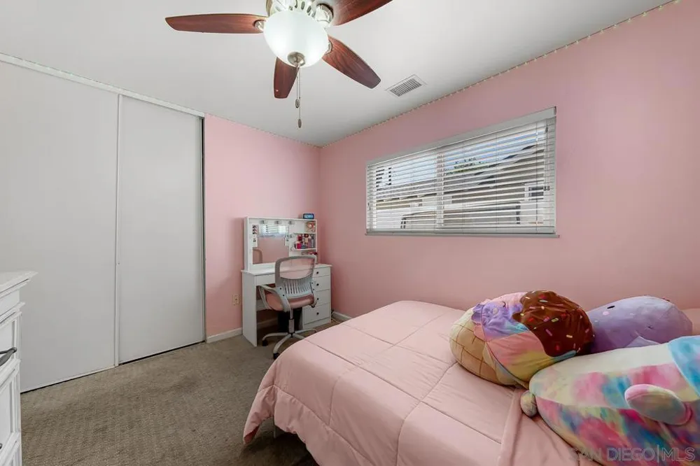 922 Denise Ln El Cajon, CA 92020