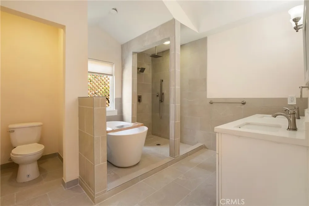 435 S Mariposa Burbank, CA 91506