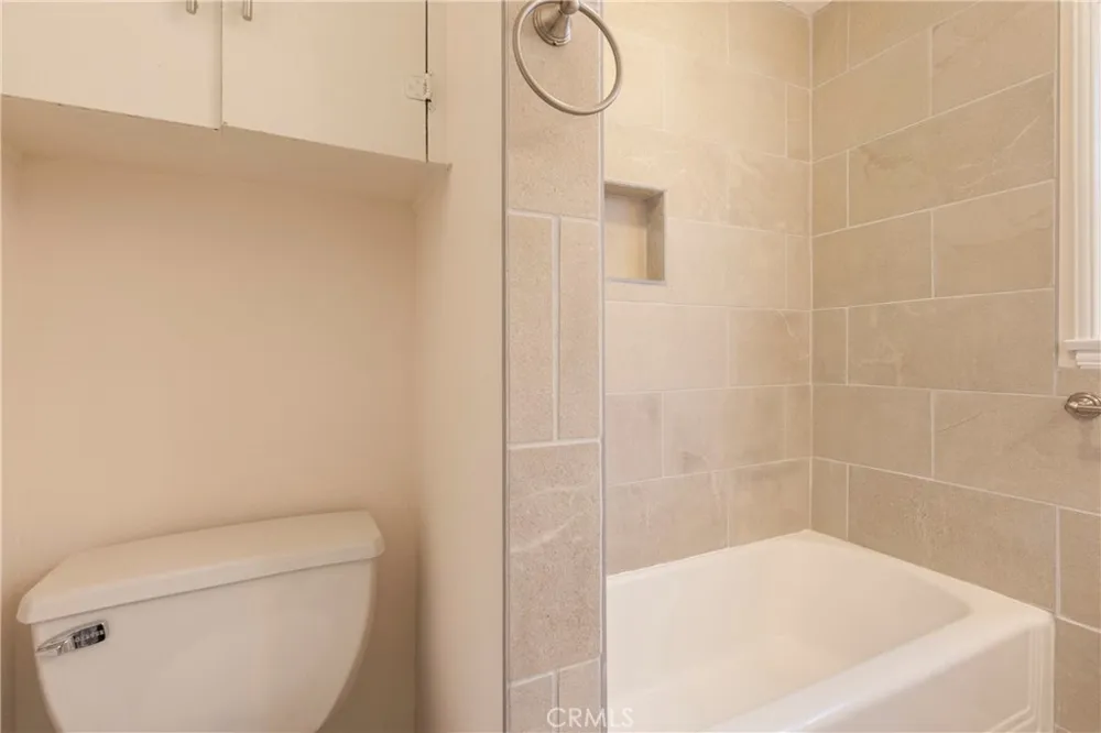 435 S Mariposa Burbank, CA 91506