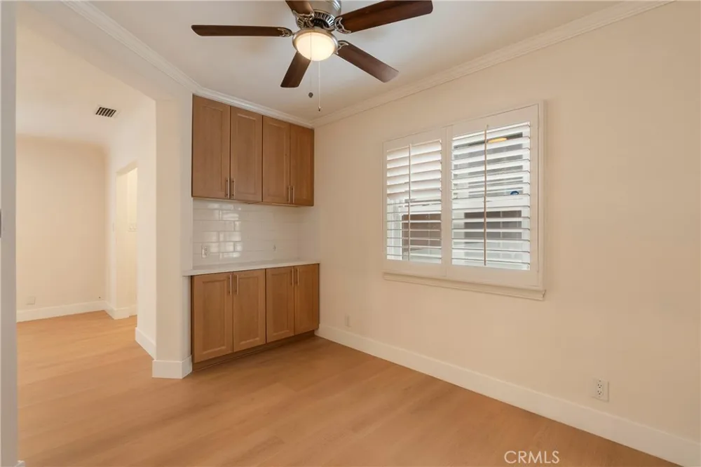 435 S Mariposa Burbank, CA 91506