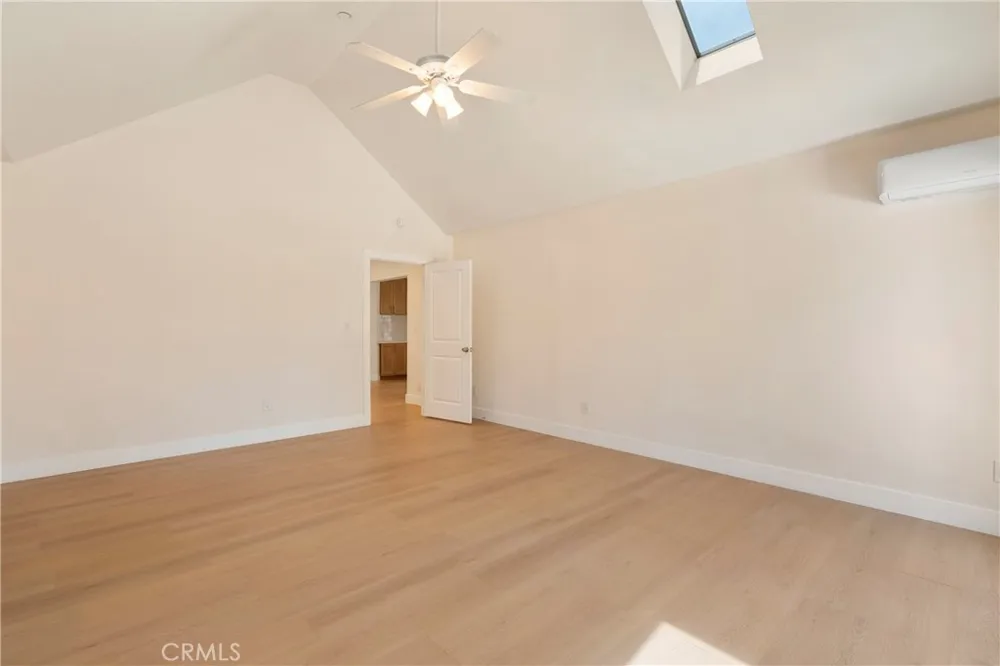 435 S Mariposa Burbank, CA 91506