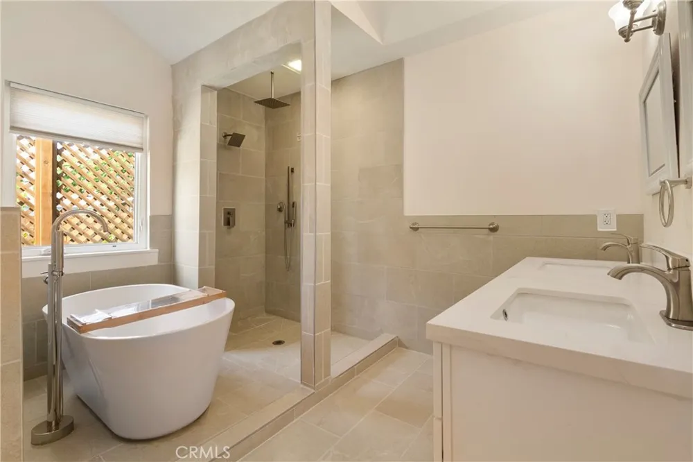 435 S Mariposa Burbank, CA 91506