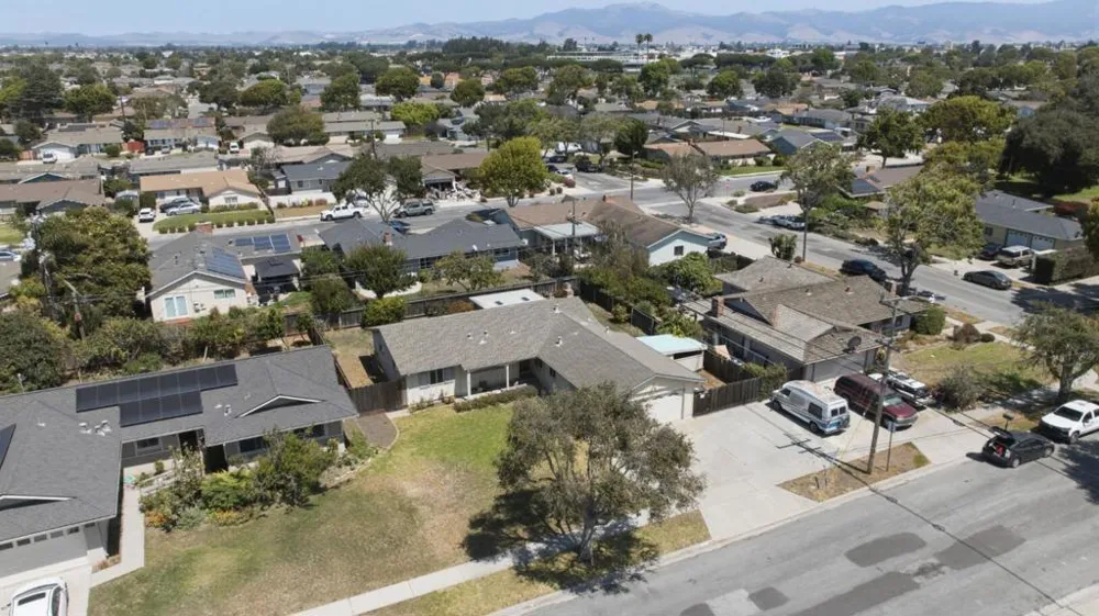 754 San Simeon Drive Salinas, CA 93901