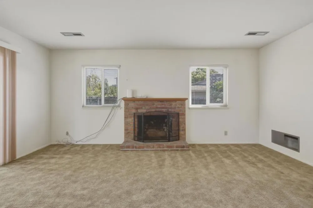 754 San Simeon Drive Salinas, CA 93901