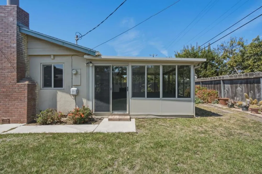 754 San Simeon Drive Salinas, CA 93901