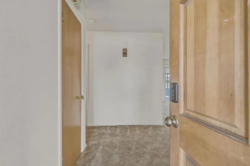 754 San Simeon Drive Salinas, CA 93901
