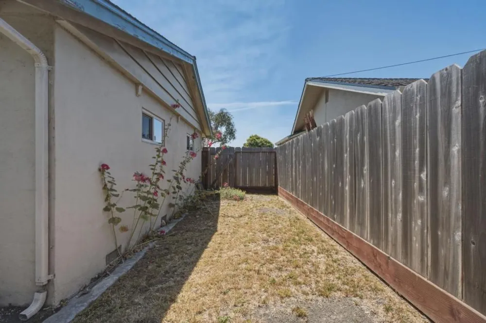 754 San Simeon Drive Salinas, CA 93901