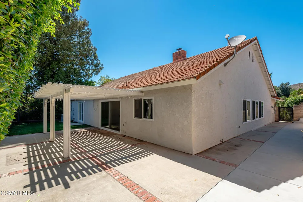 3235 Sierra Drive Westlake Village, CA 91362