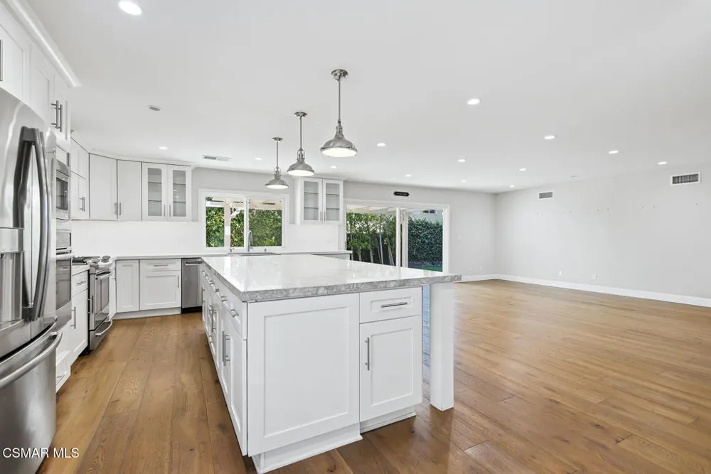 3235 Sierra Drive Westlake Village, CA 91362