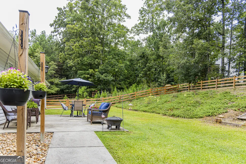 608 Ward Mountain RD Kingston, GA 30145