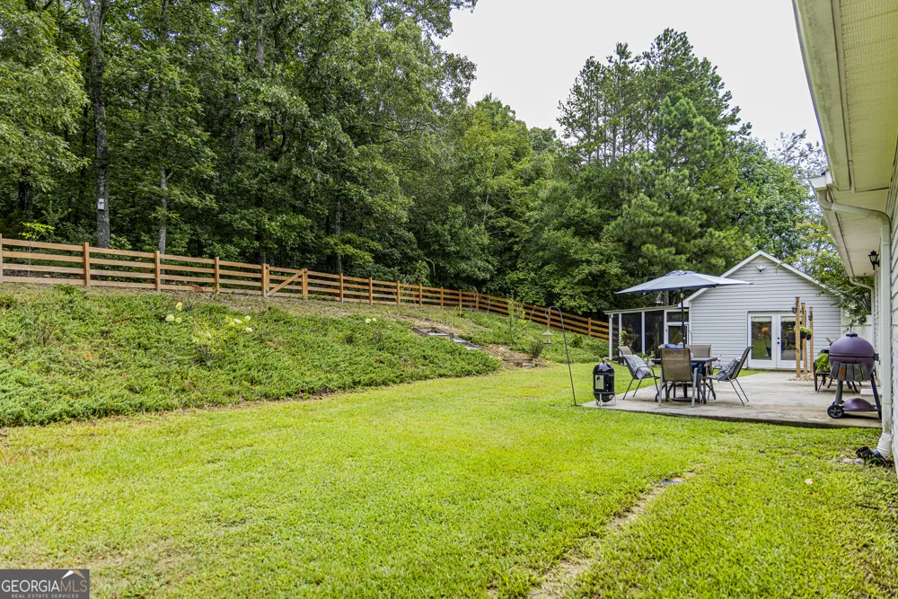 608 Ward Mountain RD Kingston, GA 30145