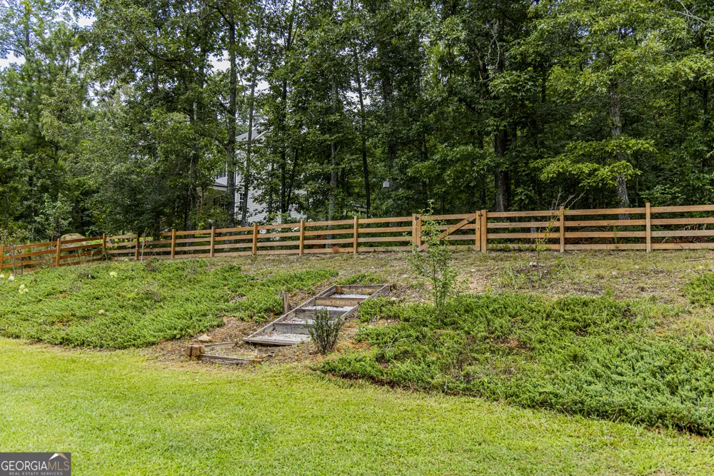 608 Ward Mountain RD Kingston, GA 30145