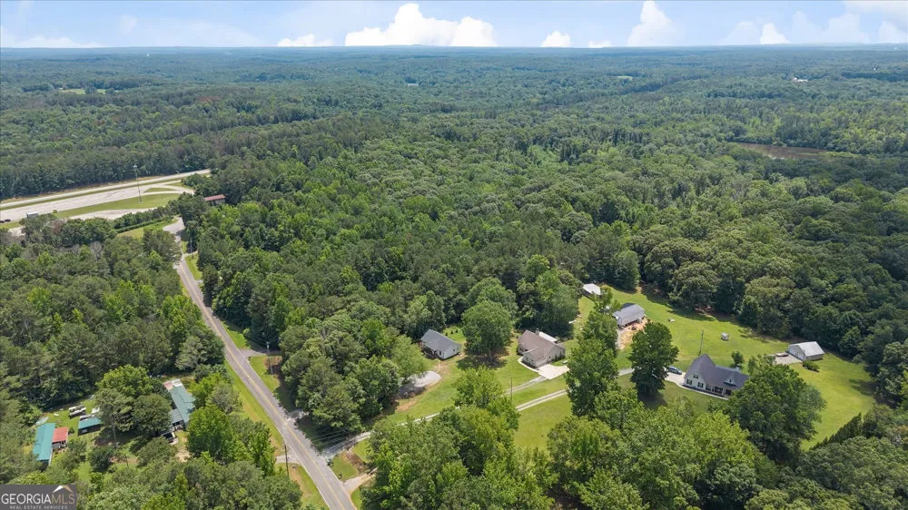 498 N Raburn RD Bremen, GA 30110