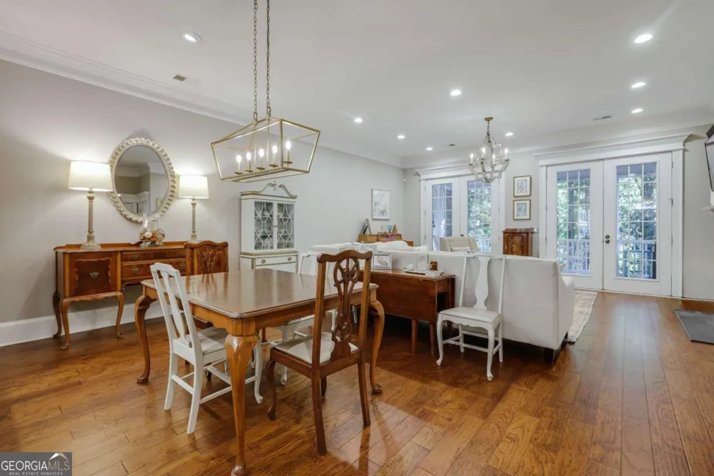126 Briarcliff RD Athens, GA 30606
