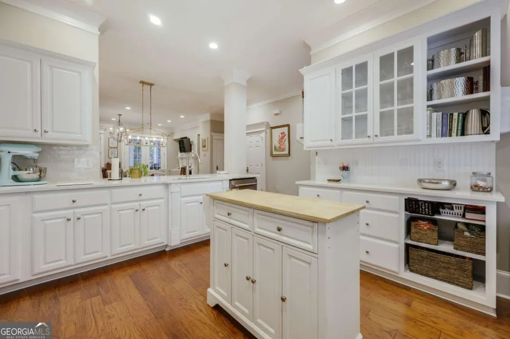126 Briarcliff RD Athens, GA 30606