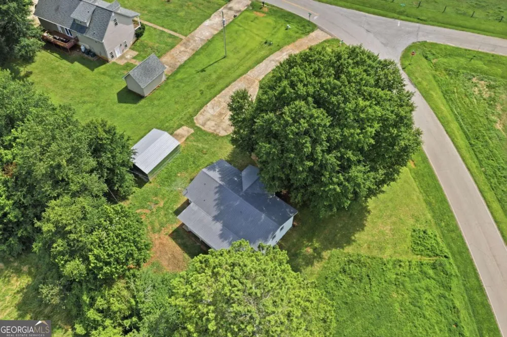 667 Wo Smith RD Jefferson, GA 30549
