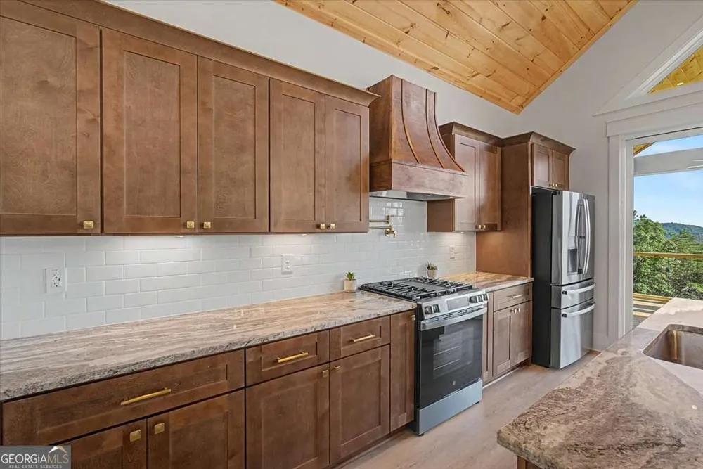 728 Railey RDG NE Ranger, GA 30734