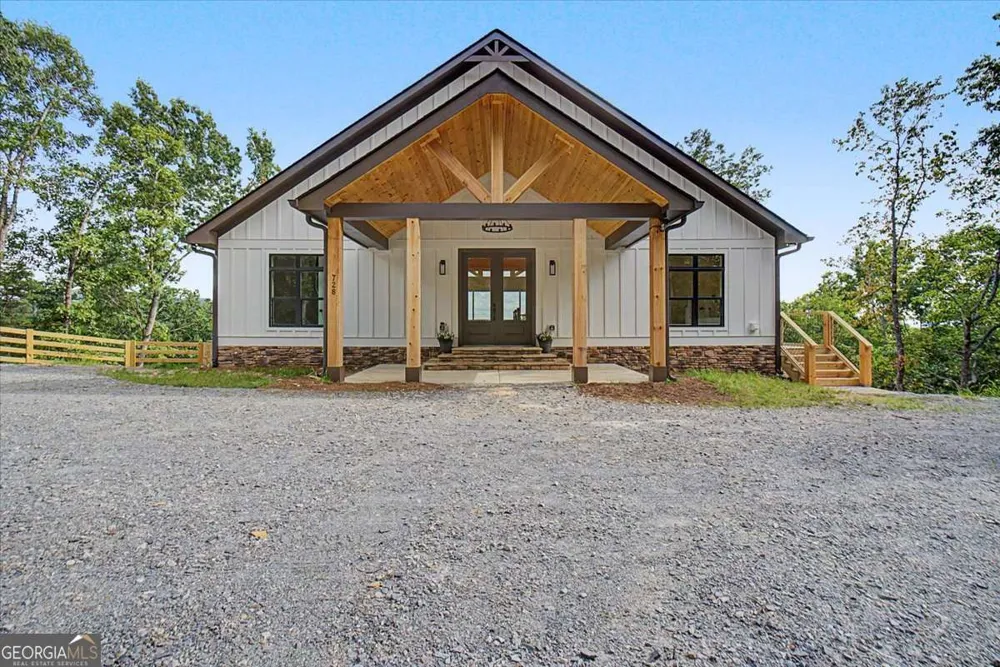 728 Railey RDG NE Ranger, GA 30734