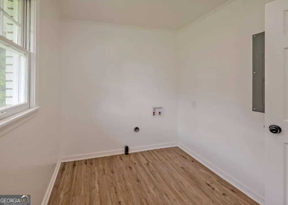13 Brown ST Toccoa, GA 30577