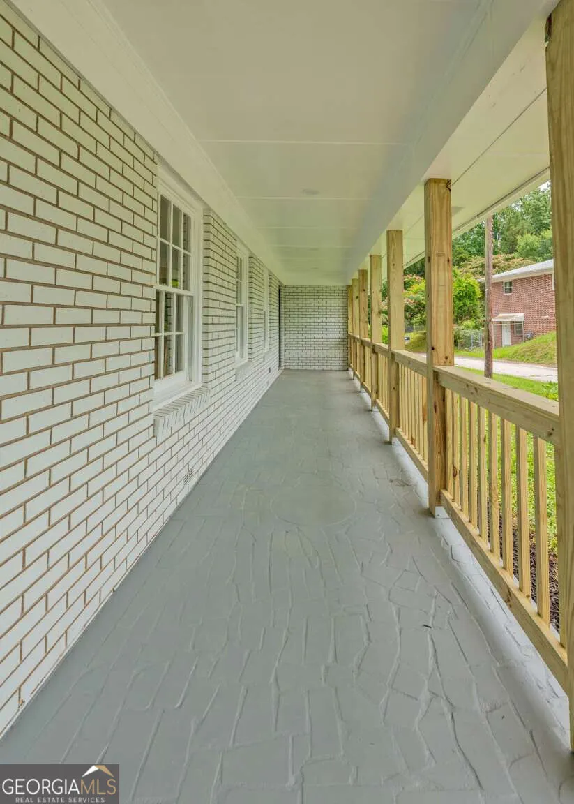 13 Brown ST Toccoa, GA 30577