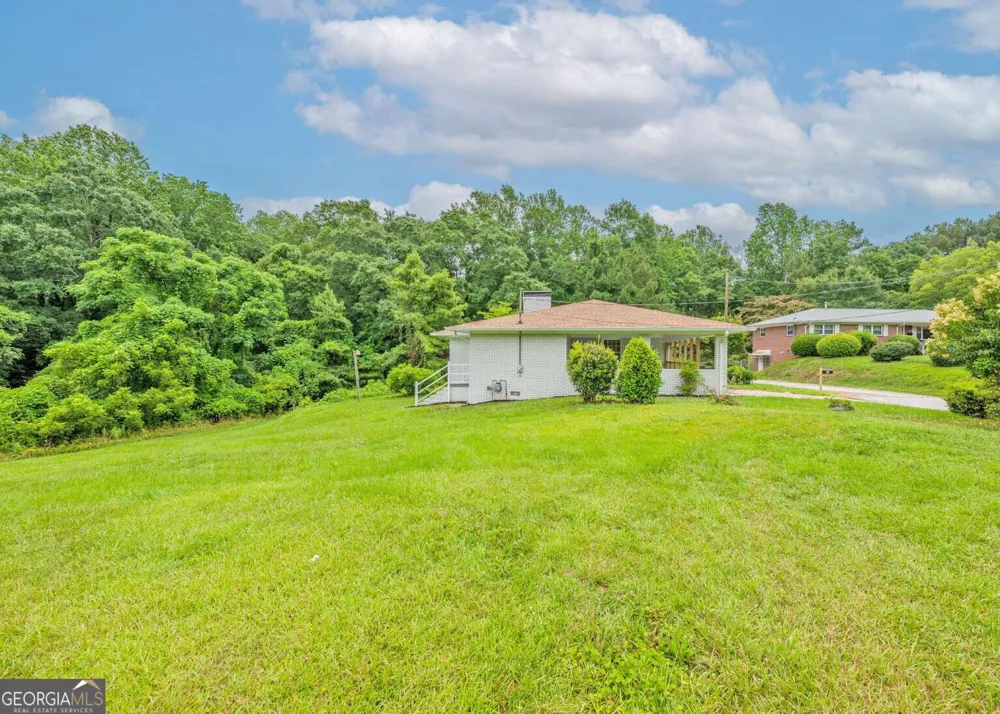 13 Brown ST Toccoa, GA 30577