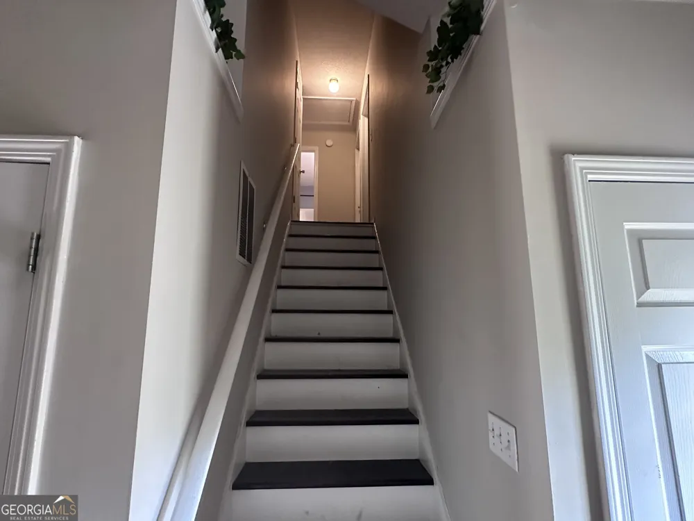 3900 Creek Shoals CT Ellenwood, GA 30294