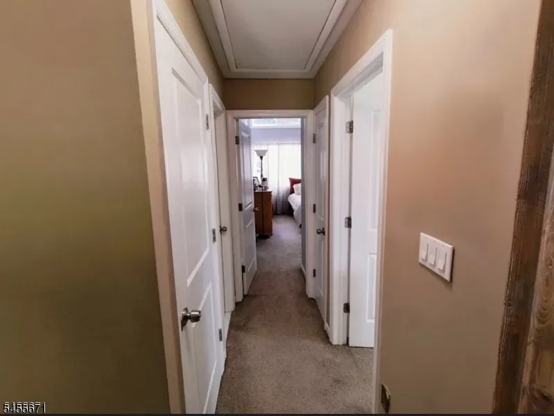 14 Tompkins Ct Vernon, NJ 07461