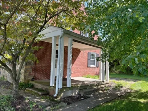 714 Milford Warren Glen Rd