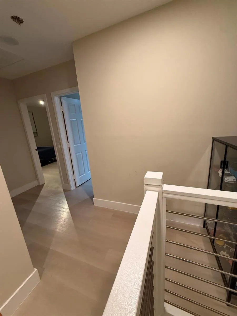 844 Falling Water Road Weston, FL 33326
