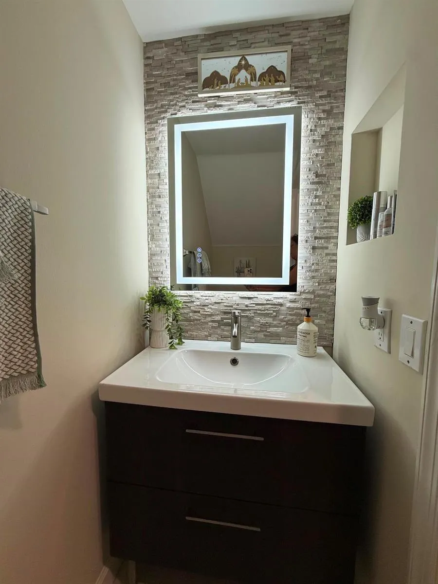 844 Falling Water Road Weston, FL 33326