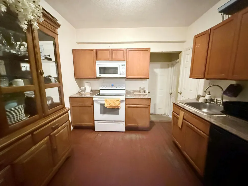 3608 Broadway Avenue West Palm Beach, FL 33407