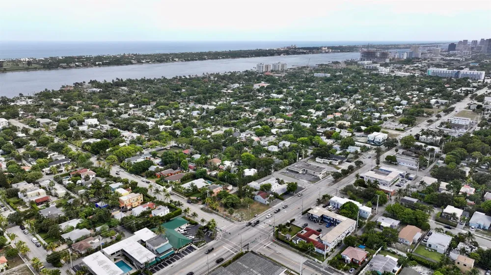 3608 Broadway Avenue West Palm Beach, FL 33407