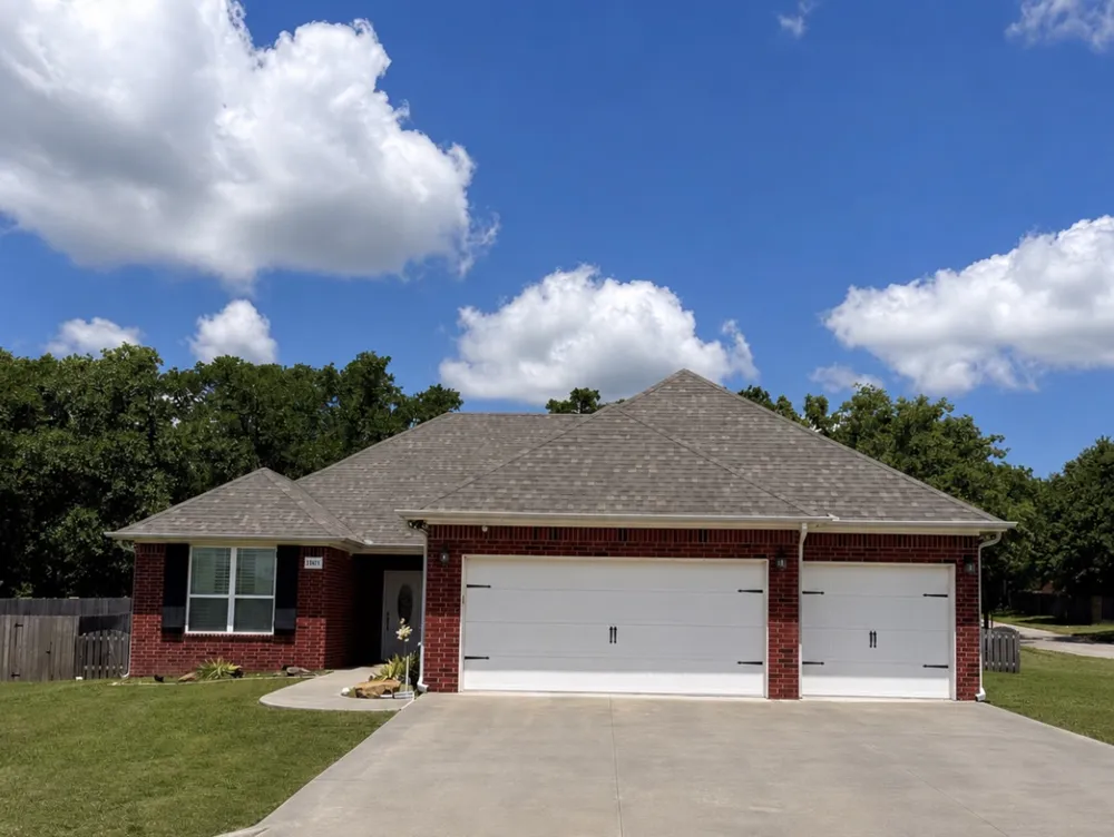 1001 Stone Creek Ardmore, OK 73401