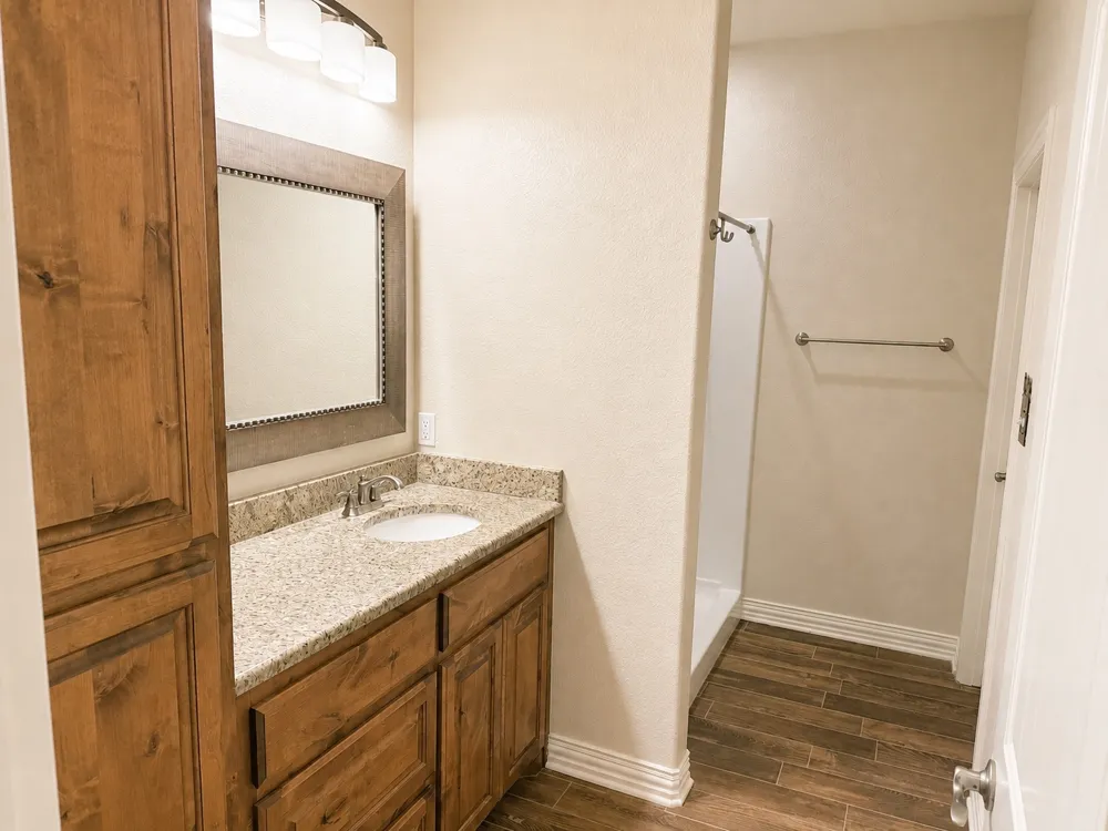 1001 Stone Creek Ardmore, OK 73401