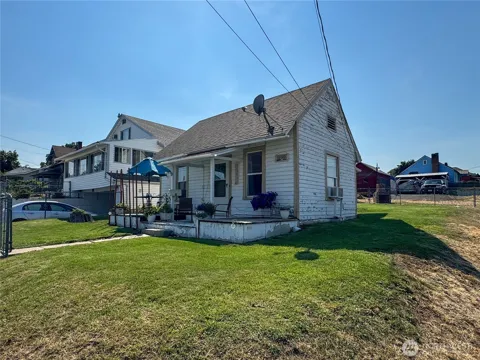 800 Methow Street