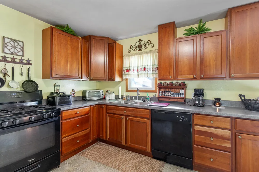 3591 Steamburg Road Cambria Township, MI 49242