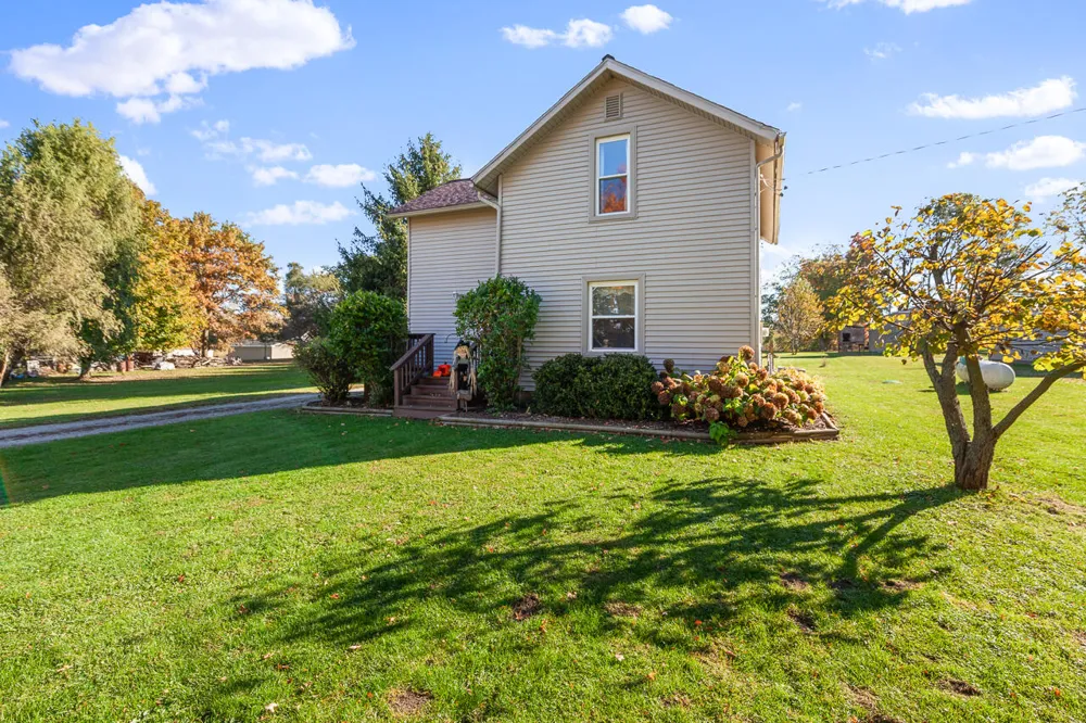 3591 Steamburg Road Cambria Township, MI 49242