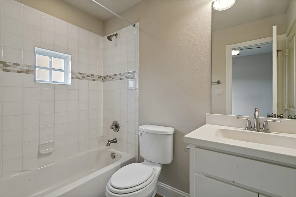 766 E Main Street Coppell, TX 75019