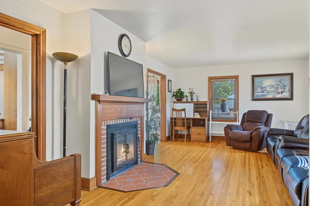 608 9th Street Worthington, MN 56187