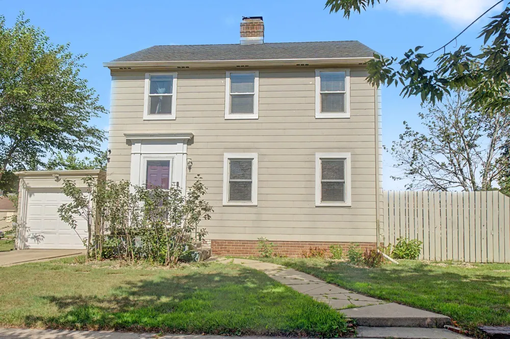 608 9th Street Worthington, MN 56187