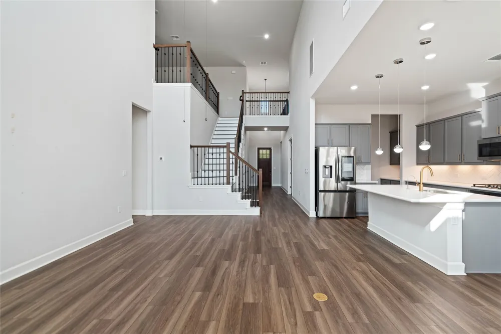 713 Coppell Court Leander, TX 78641