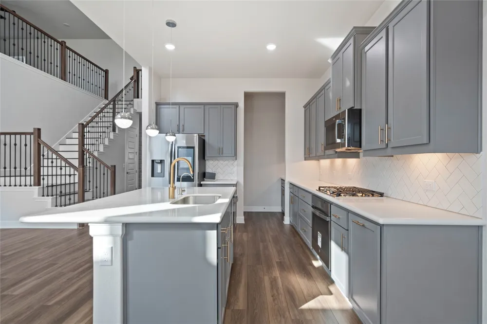 713 Coppell Court Leander, TX 78641