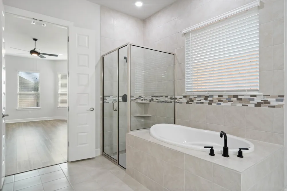 713 Coppell Court Leander, TX 78641