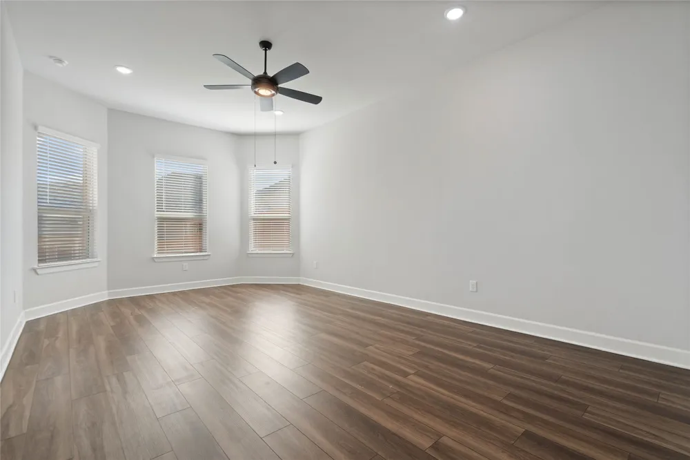 713 Coppell Court Leander, TX 78641