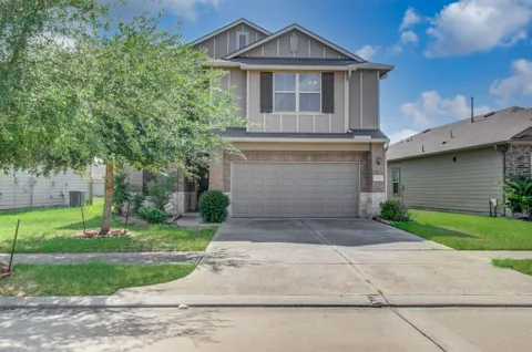 1936 Acaciawood Way