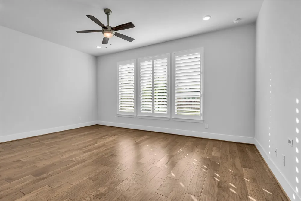 16 Clearview Terrace Place The Woodlands, TX 77375