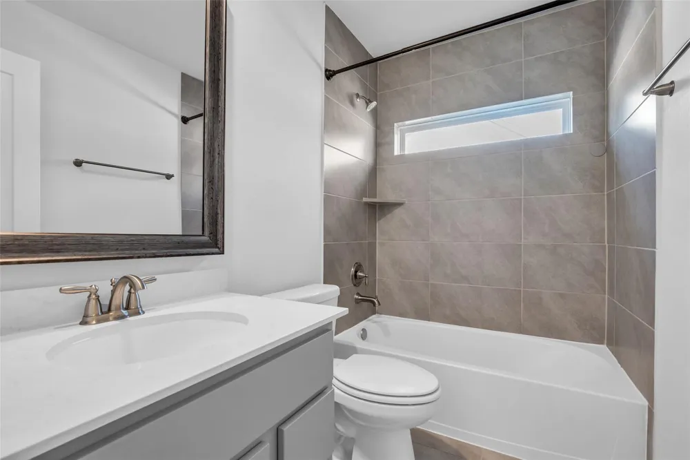 16 Clearview Terrace Place The Woodlands, TX 77375