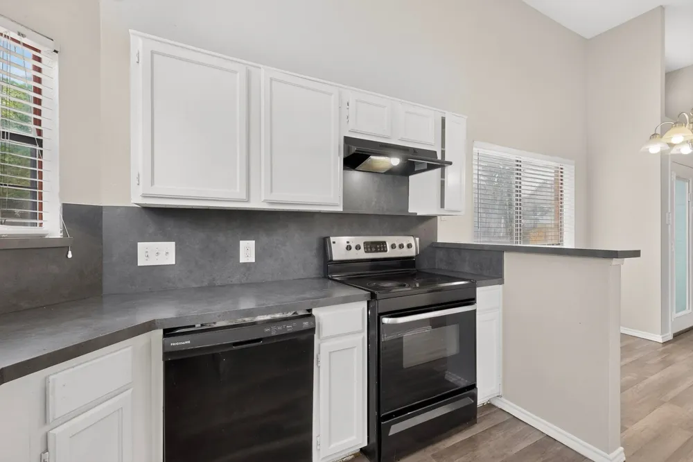2521 Winter Oak Street Dallas, TX 75227